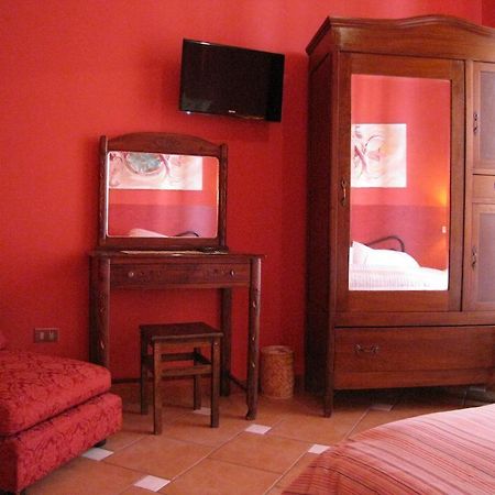 Chiaia B&B Napoli Bagian luar foto